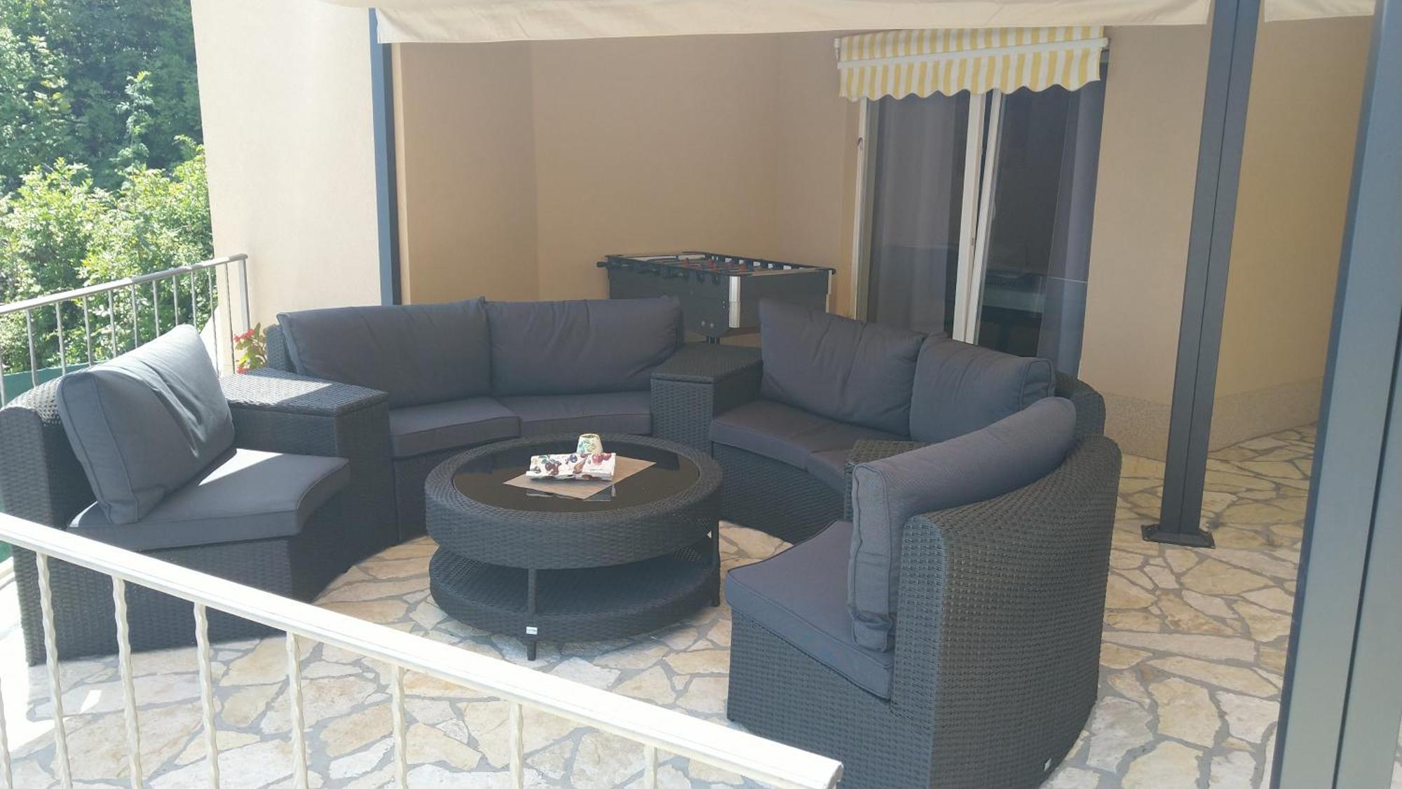 Apartments Kroatien Lovran Rom bilde