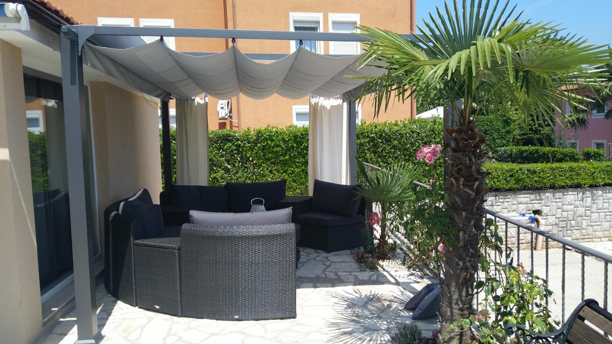 Apartments Kroatien Lovran Rom bilde